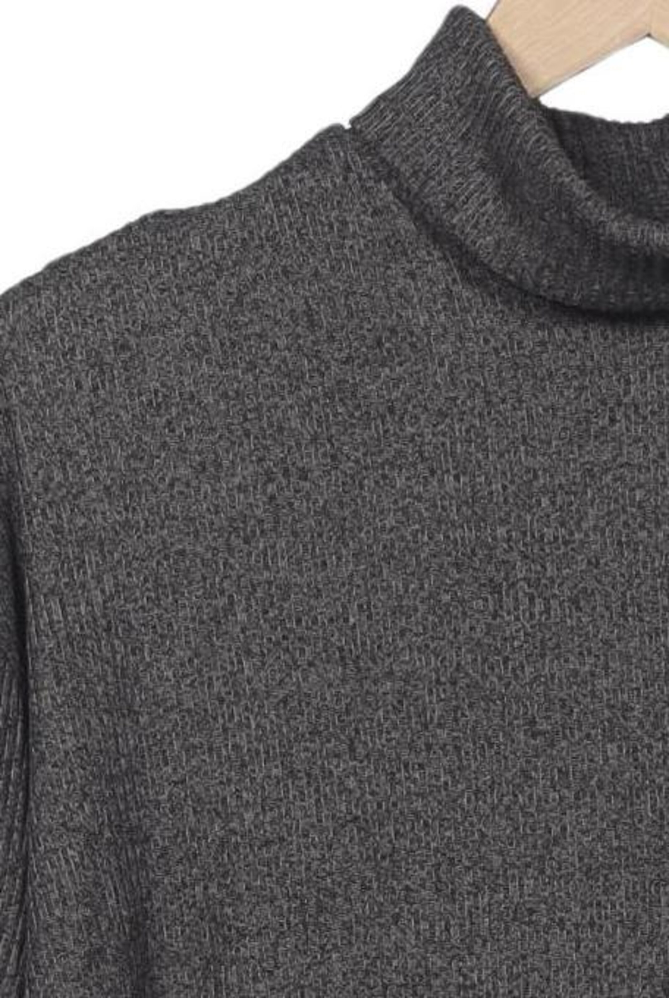 HOLLISTER Sweater & Cardigan in S in Grey