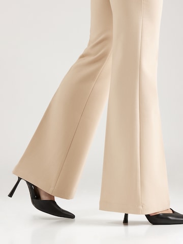 évasé Pantalon à plis 'Lena' millane en beige