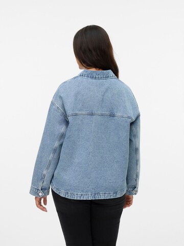 Veste mi-saison 'VMCJamie' Vero Moda Curve en bleu