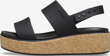 Crocs Sandaalit 'Brooklyn' värissä musta: etupuoli