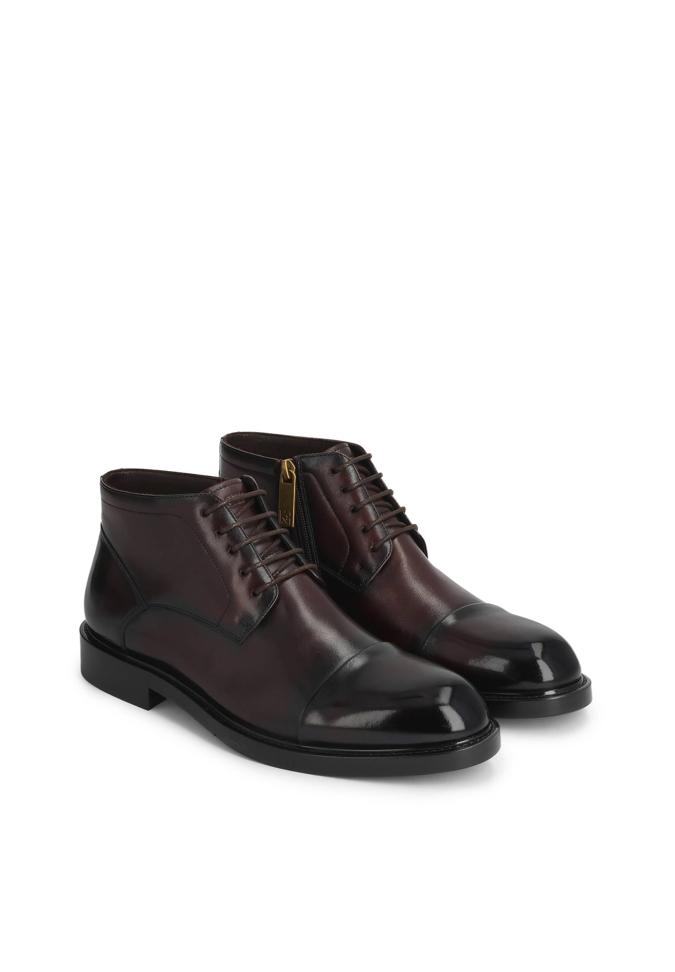 Chaussure à lacets Kazar en marron