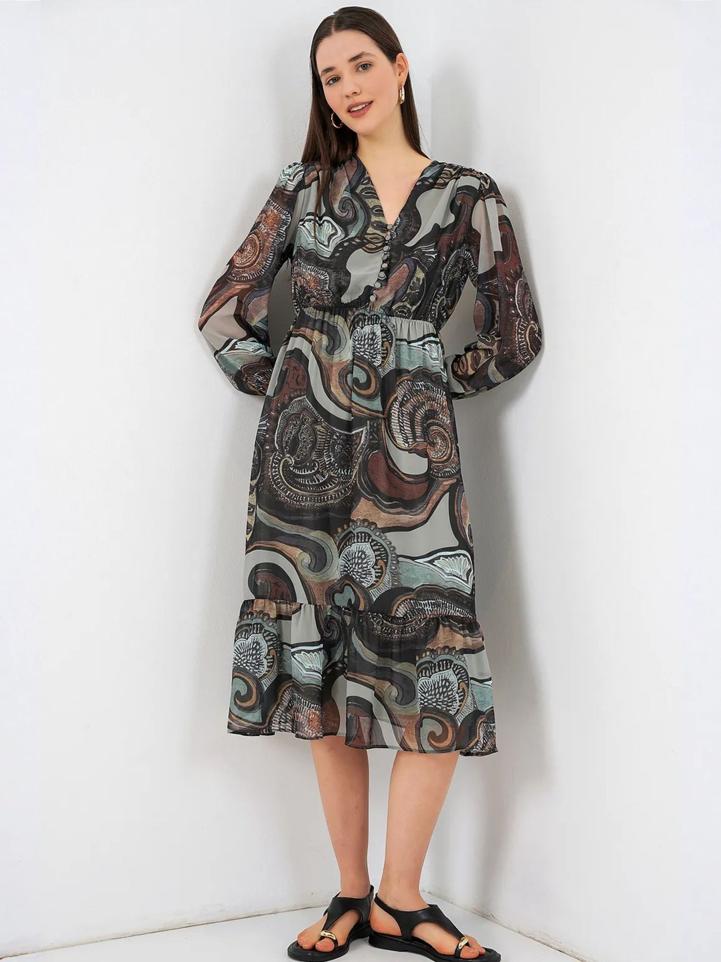Bigdart Dress in Mixed colors: front