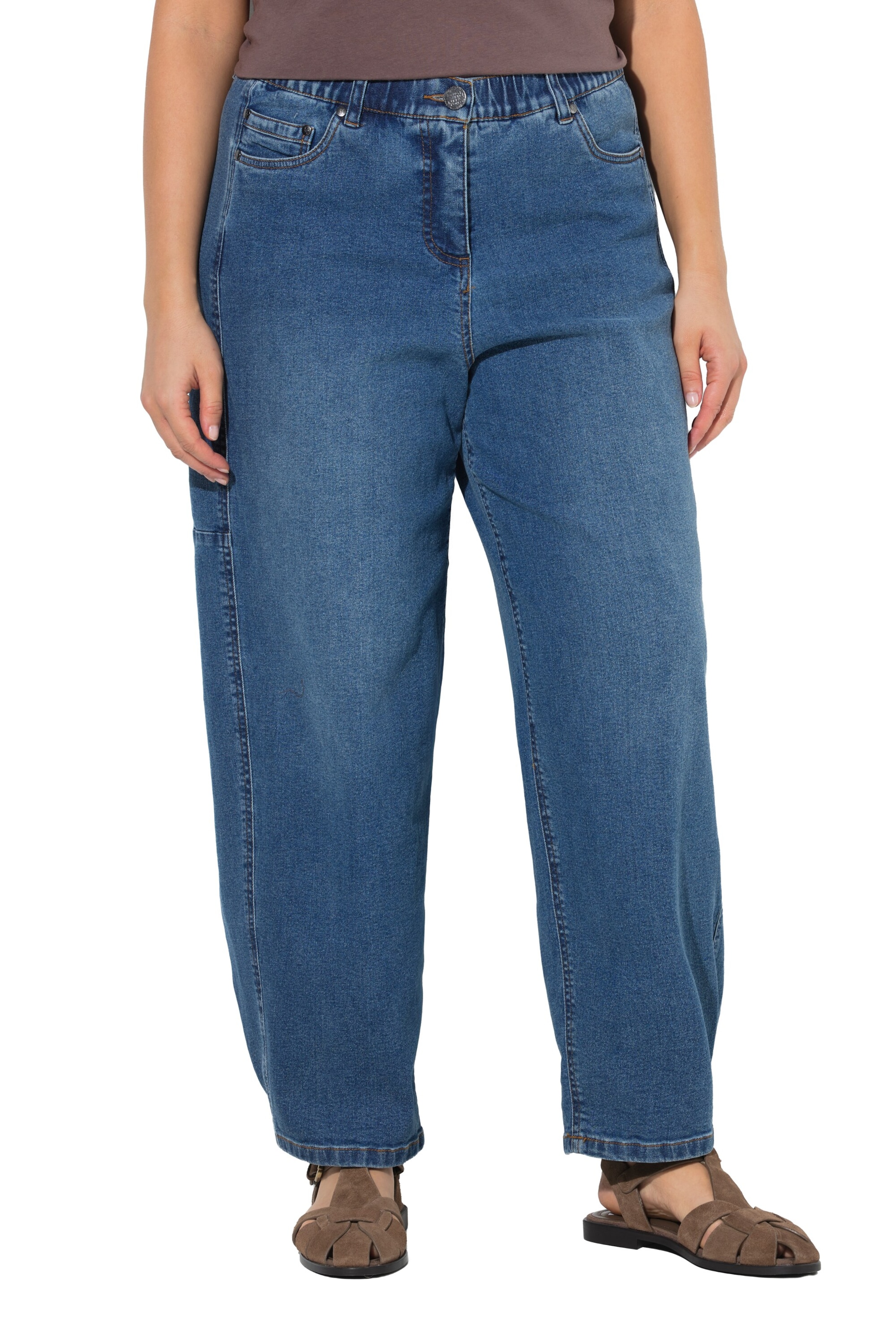 Ulla Popken Regular Jeans in Blau: Vorderseite
