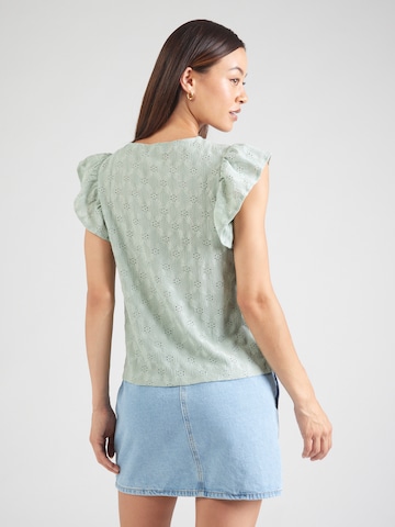 Hailys Shirt 'Gr44eta' in Green