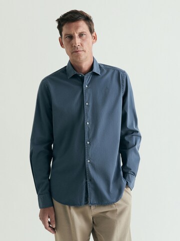 Scalpers Regular fit Риза в сиво: отпред