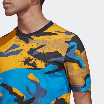 ADIDAS ORIGINALS Shirt 'Camo Series Allover Print' in Geel