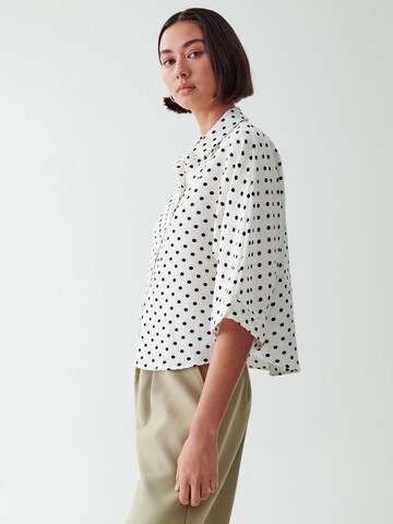 Calli Blouse 'RHIANNA' in White: back