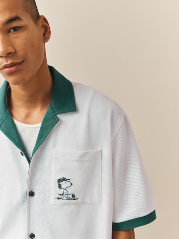 Next Regular fit Skjorta 'Snoopy' i grön