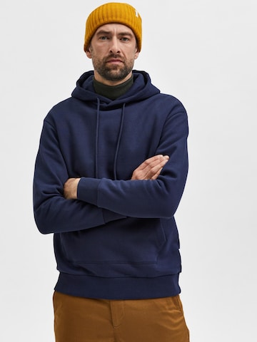 Sweat-shirt 'JACKMAN' SELECTED HOMME en bleu