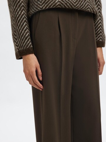 Wide Leg Pantalon 'TINNI' SELECTED en marron