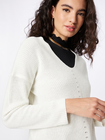 Pull-over Rich & Royal en blanc