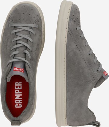 Sneaker bassa 'Runner Four' di CAMPER in grigio