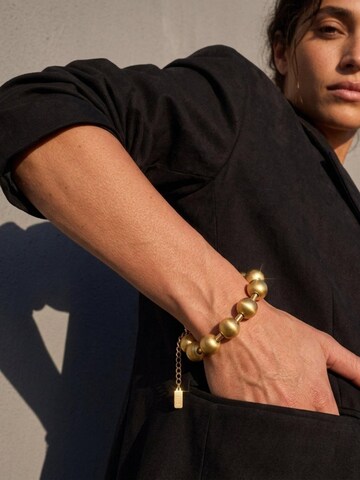DNSK Copenhagen Armband 'SOLGERD' i guld