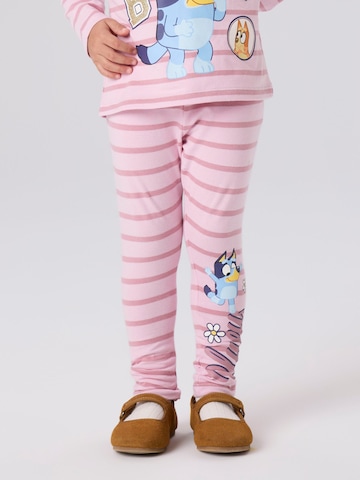 NAME IT - Skinny Leggings 'Bluey' en rosa: frente