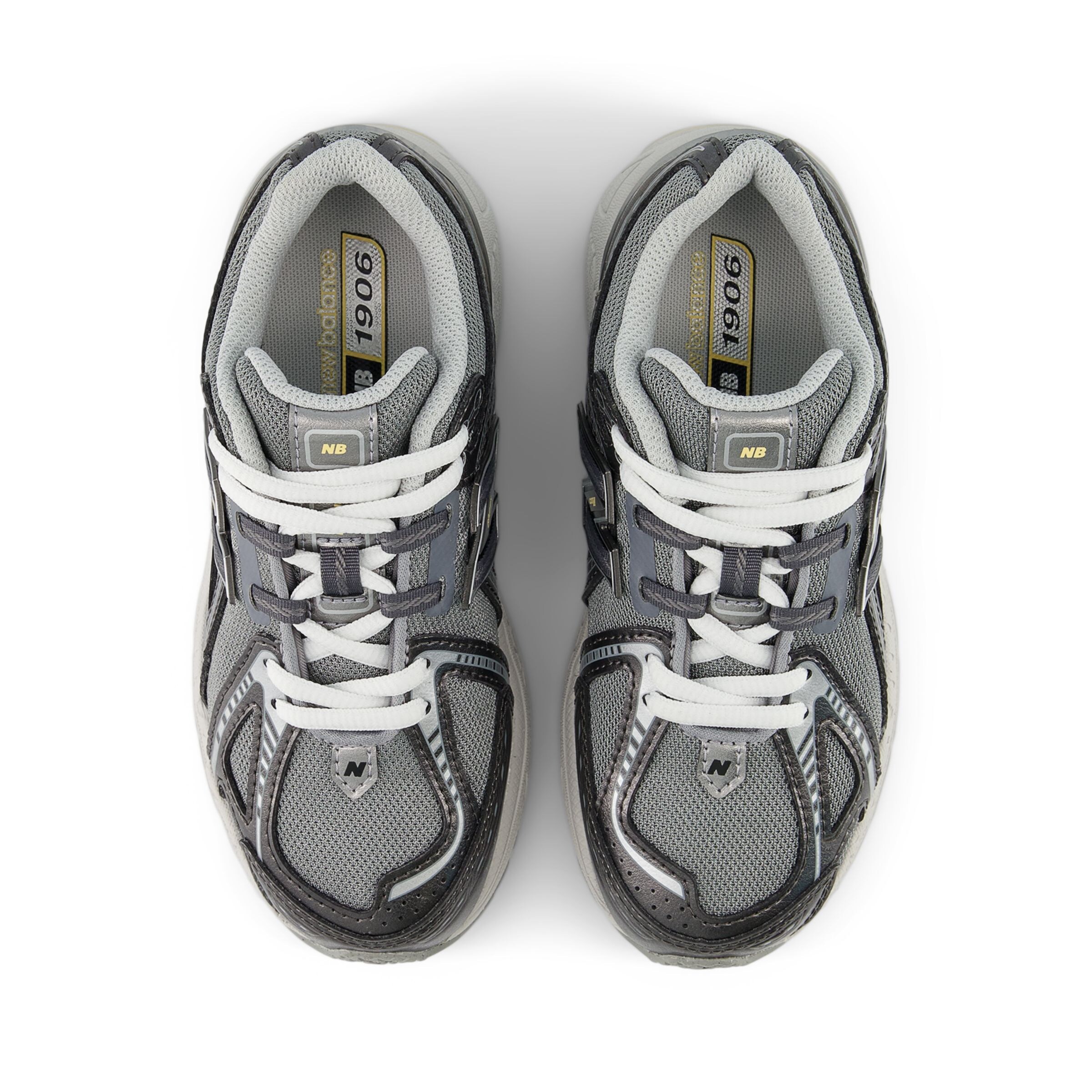 new balance Trainers '1906' in Grey