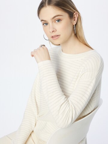 ESPRIT Sweater in White