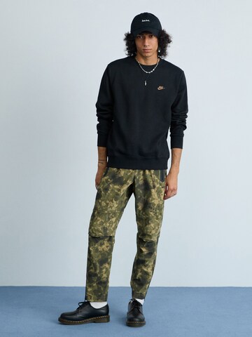 Nike Sportswear Tréning póló 'CLUB' - fekete