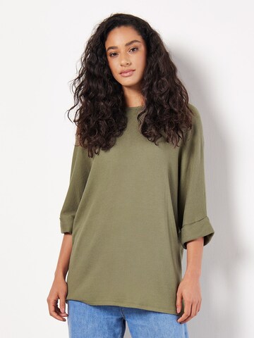 Tunique ' ' Apricot en vert : devant