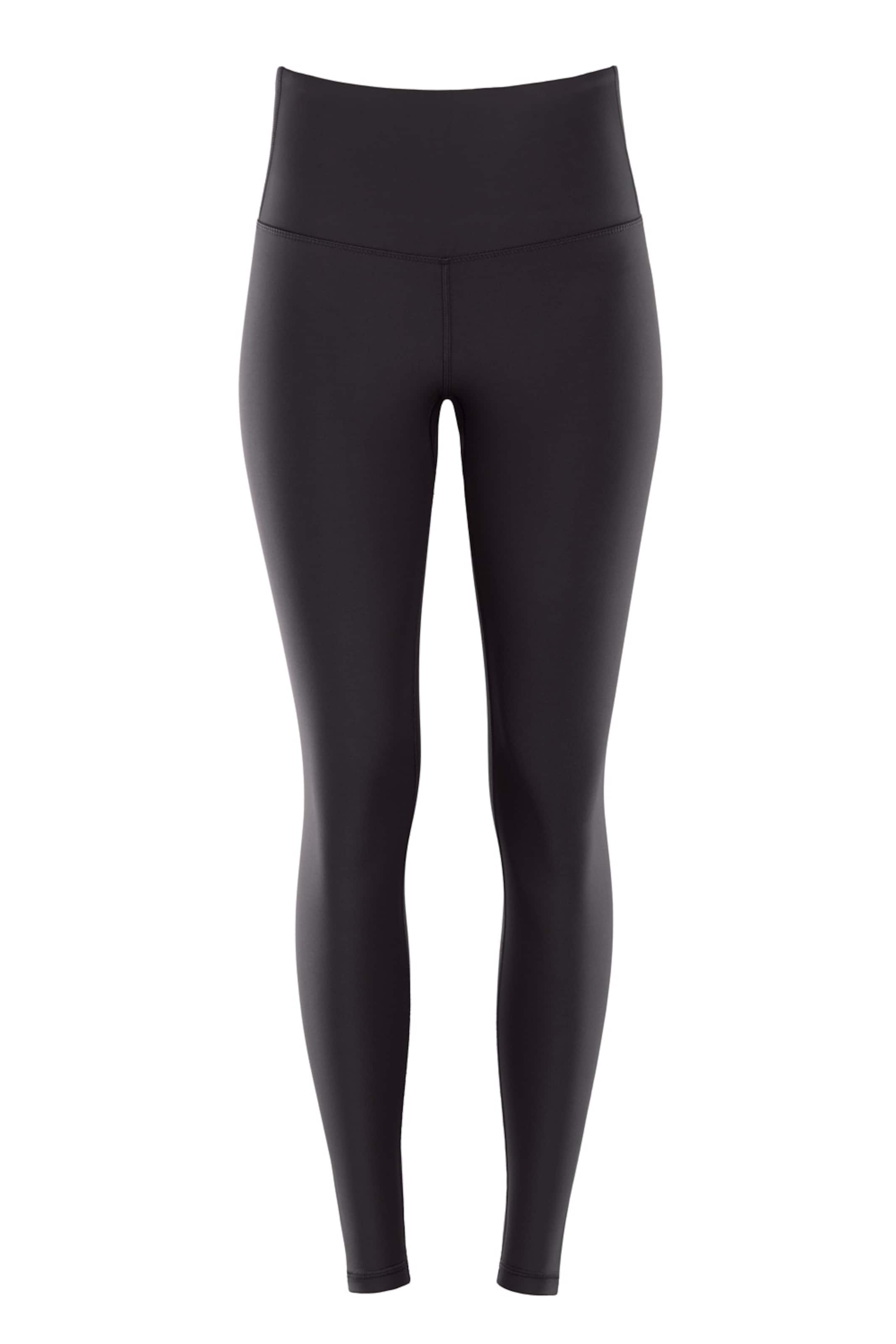 Skinny Pantaloni sport 'AEL112C' de la Winshape pe negru: față