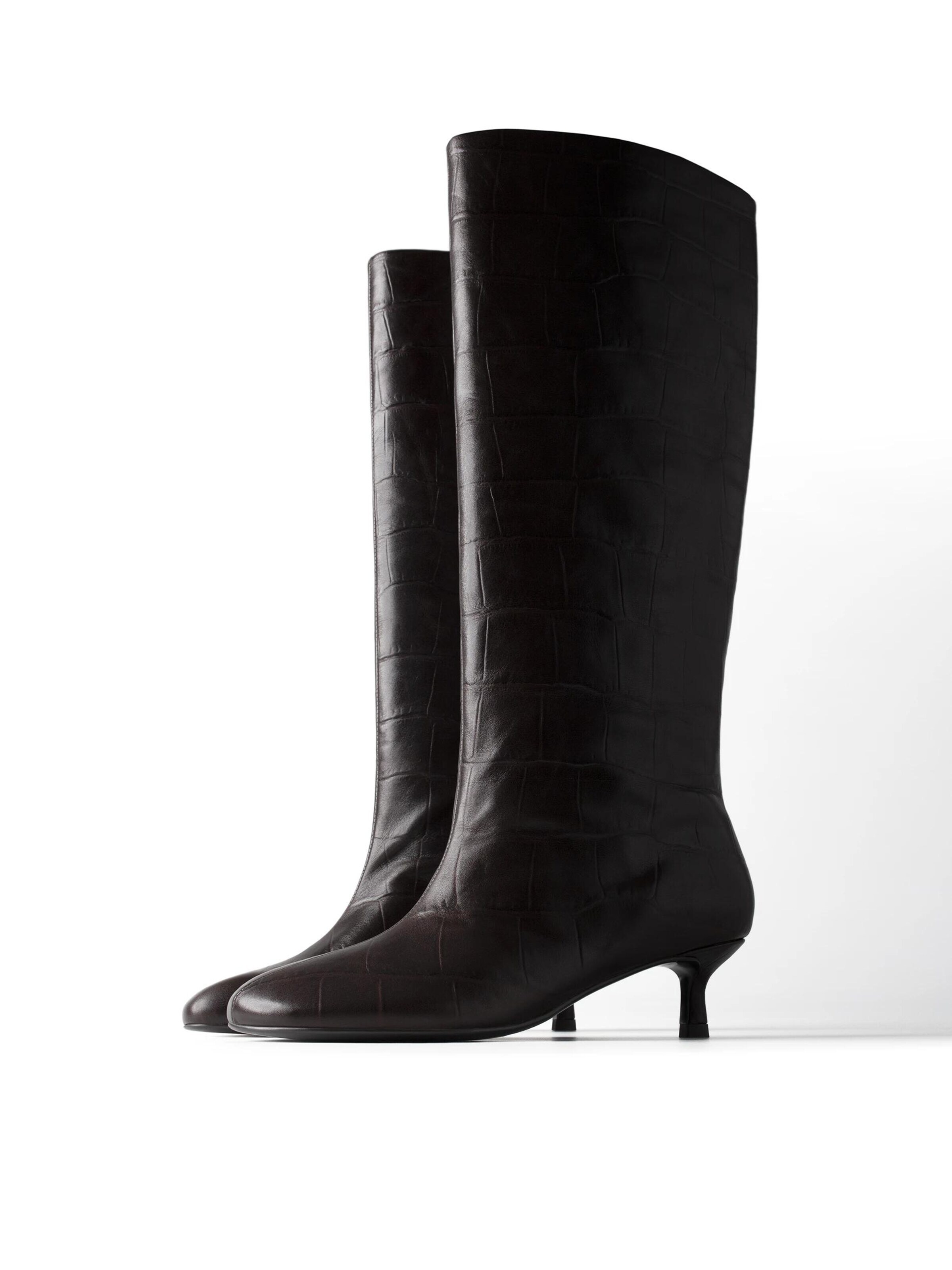 Botine 'DANCING WITH SHADOWS' de la L37 HANDMADE SHOES pe maro