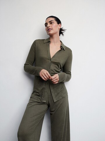 MANGO Blouse 'Lina' in Groen