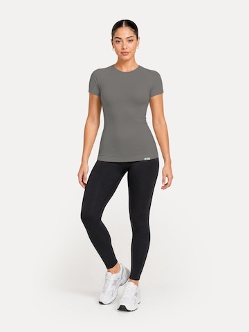T-shirt ' Lyana ' Smilodox en gris