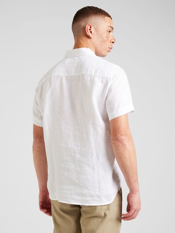 s.Oliver - Ajuste regular Camisa en blanco