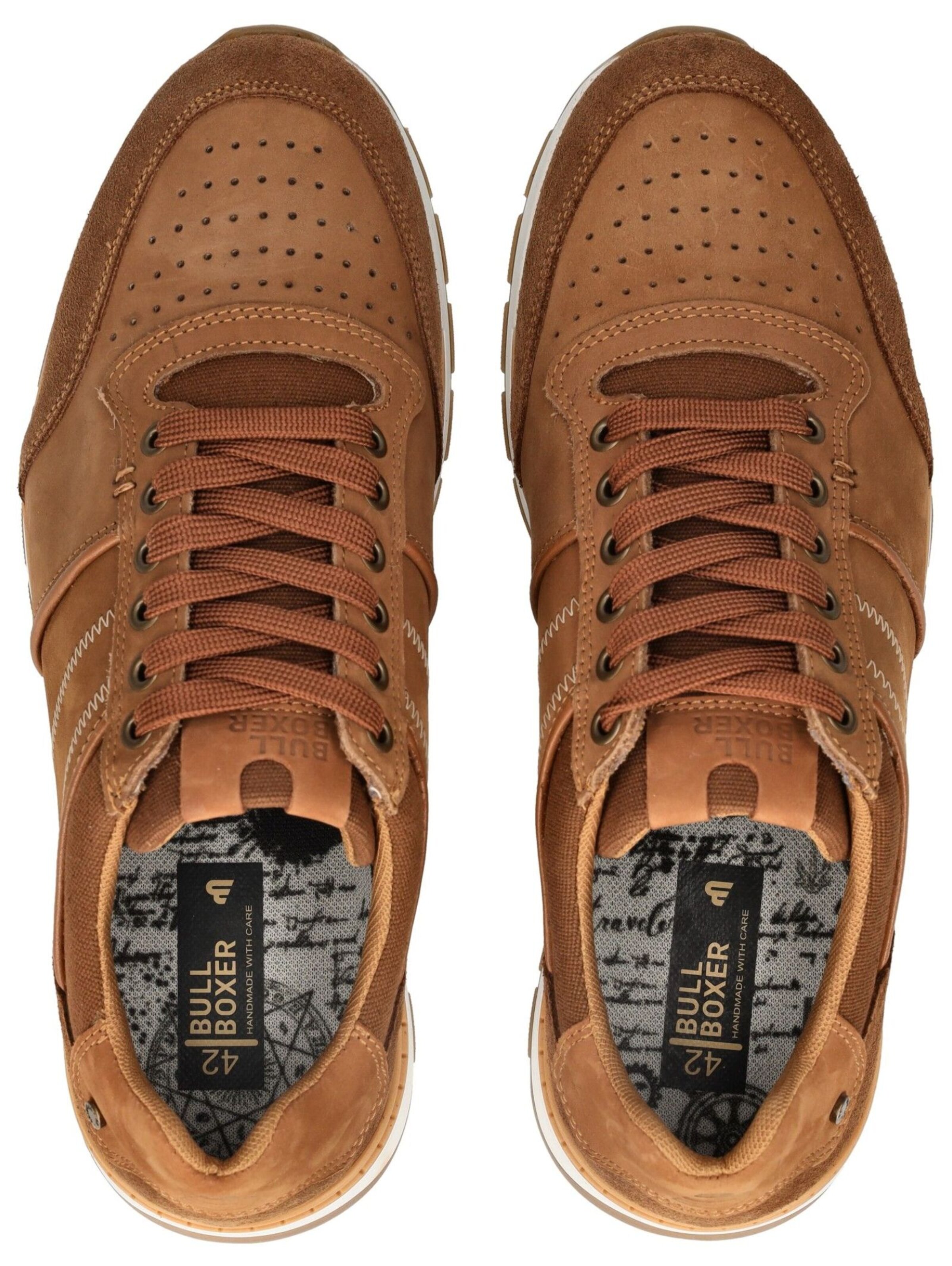 Baskets basses BULLBOXER en marron