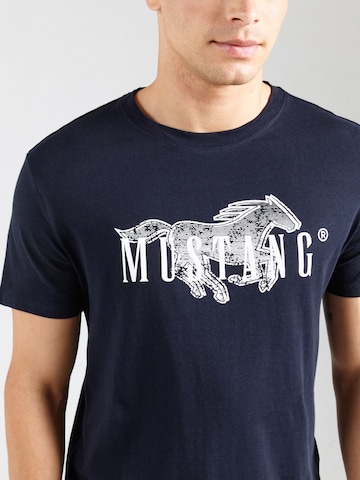 MUSTANG T-Shirt 'Austin' in Blau