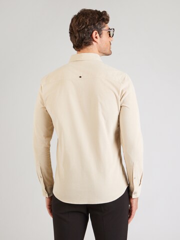 Coupe regular Chemise No Excess en beige : derrière