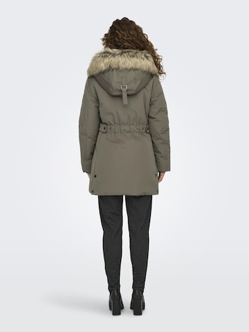 ONLY Vinterparka 'ONLNEWPRISKA' i brun