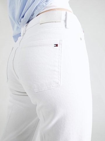 Bootcut Jeans 'Kai' di TOMMY HILFIGER in bianco