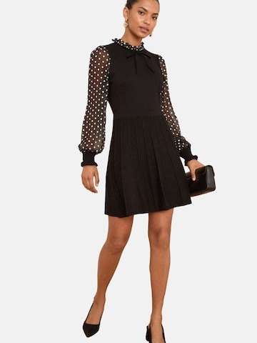 Robes en maille love & roses en noir : devant