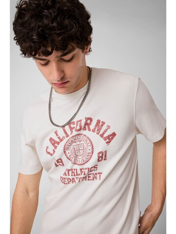 GUESS T-Shirt in Weiß