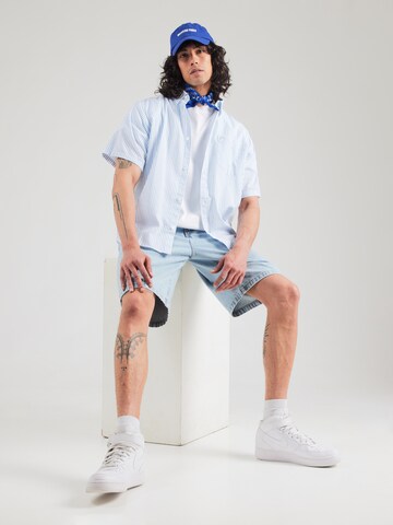 Carhartt WIP Regular Fit Paita 'Phelps' värissä sininen