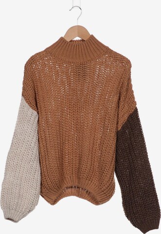 Trendyol Sweater & Cardigan in L in Beige: front