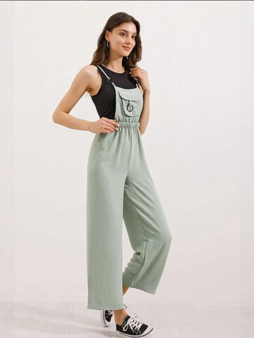 Bigdart - Macacões em verde