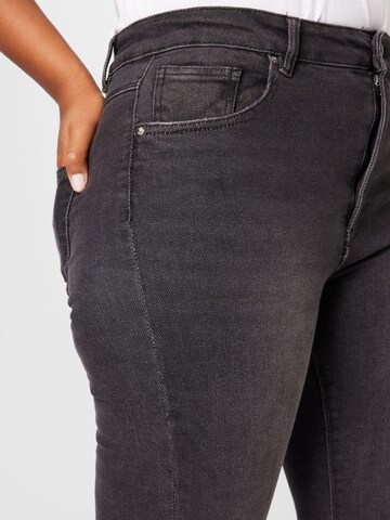 ONLY Curve Flared Jeans 'MILA' in Black