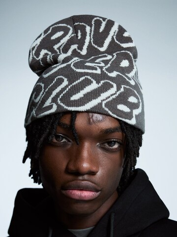 Bershka Muts 'RIDER' in Zwart