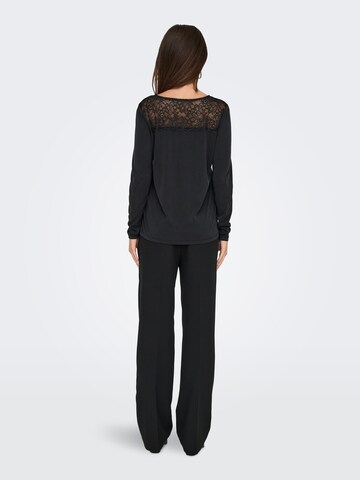 Tricou 'ONLFREE' de la ONLY pe negru