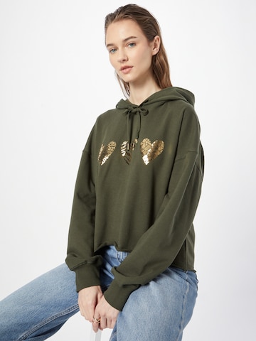 ABOUT YOU Sweatshirt 'Nicky' in Green: front