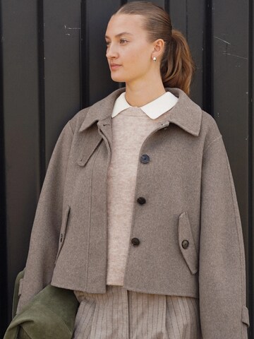 Soft Rebels Between-season jacket ' SRAlire ' in Beige