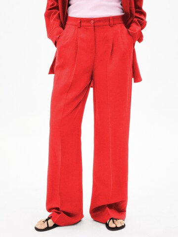 Regular Pantalon ARMEDANGELS en orange : devant