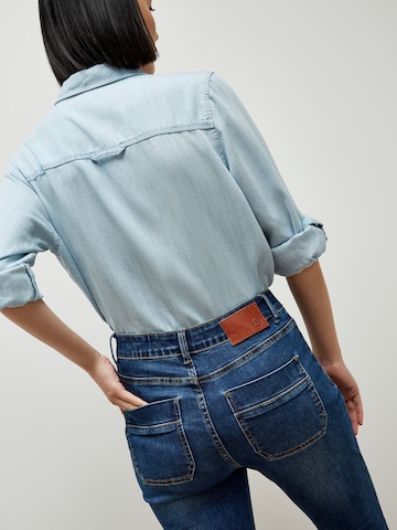 Apricot Flared Jeans 'Lucia' in Blue