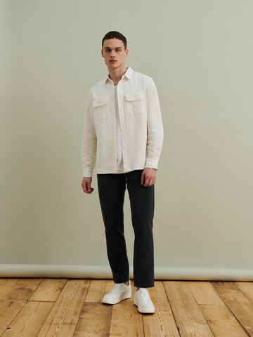 Regular fit Camicia 'Arthur' di DAN FOX APPAREL in bianco