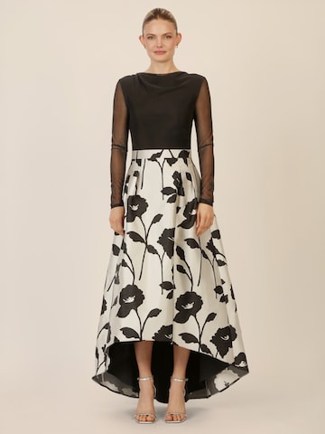 APART Evening Dress in Black: front
