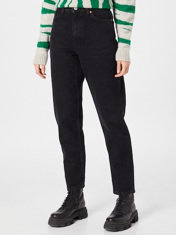 Monki Regular Jeans in Zwart: voorkant