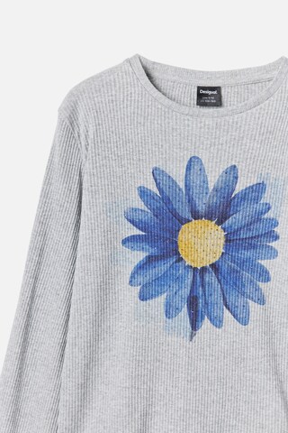 Desigual T-Shirt in Grau