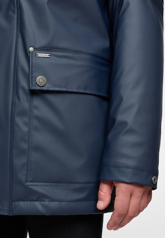 ICEBOUND Between-Season Jacket in Blue