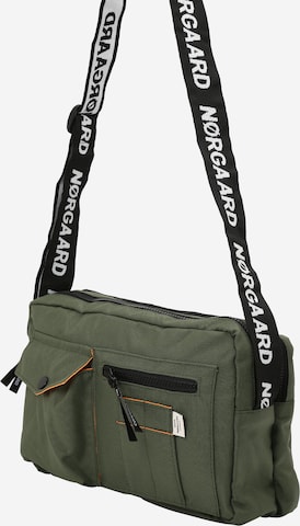 MADS NORGAARD COPENHAGEN Чанта с презрамки 'Bel One Cappa' в зелено: отпред